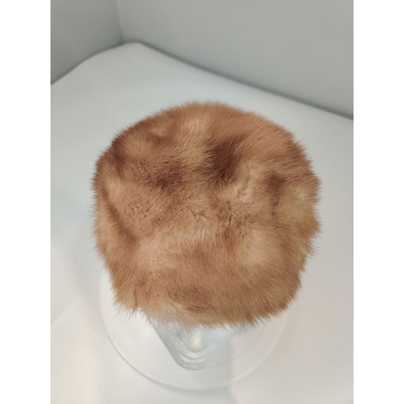 Vintage Brown/Beige Mink Fur Beret Style Hat from Canada 21\